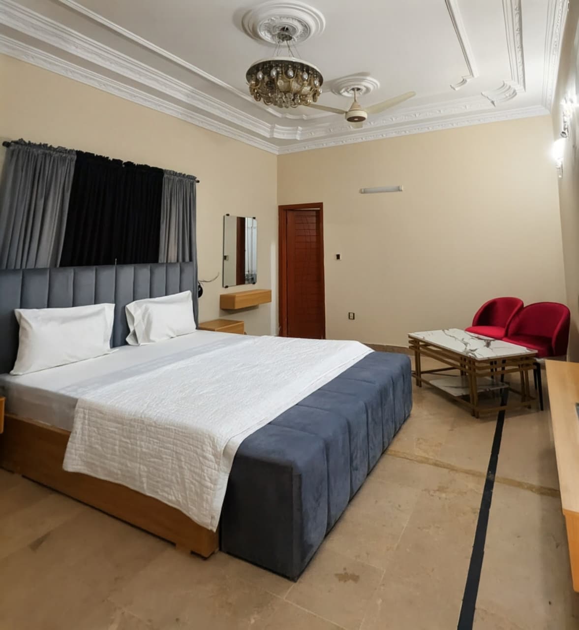 69276830-b647-4e61-a99d-8bdf98c6ab14